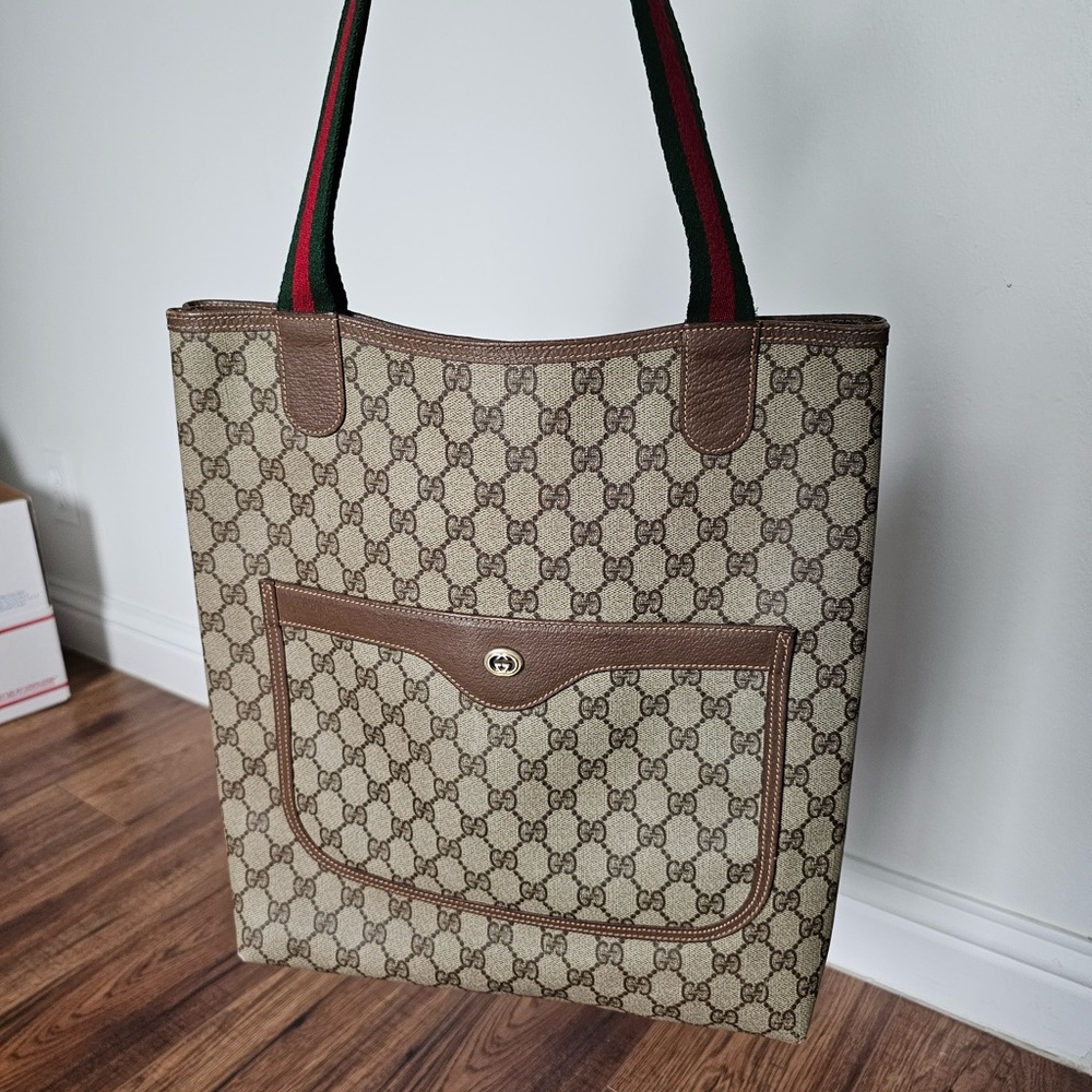 Gucci vintage tote bag in great condition
